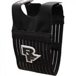 Защита от грязи Race Face Mud Crutch, черный, L, FA413004, изображение  - НаВелосипеде.рф