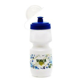 Фляга детская Vinca Sport с защитой от пыли 500мл, белая, рисунок - "буквы", VSB 04 blue, изображение  - НаВелосипеде.рф