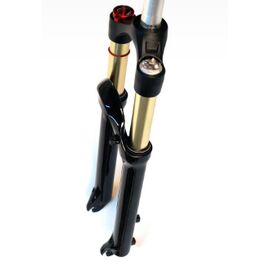 Вилка велосипедная EASING ES-543 HRLO AIR, 26", ход 100мм, магний, черный, ES-543 HRLO AIR 26", изображение  - НаВелосипеде.рф