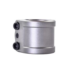 Зажим (хомут рулевой) для самоката TechTeam V, 34,9 мм, HIC, 3 болта, для RAGTAG, серый, NN004032, изображение  - НаВелосипеде.рф