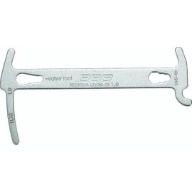 Измеритель износа цепи BBB multi-tool Chainchecker, with chain hook and hex wrench, Silver, 2020, BTL-125, изображение  - НаВелосипеде.рф
