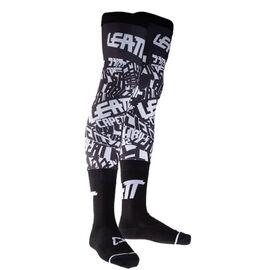 Носки (чулки) Leatt Knee Brace Socks, Black/White, 2024, 5024500171, Вариант УТ-00360780: Размер: L, Цвет: Black/White, изображение  - НаВелосипеде.рф