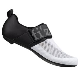Велотуфли Fizik TRANSIRO HYDRA, триатлон, белый/черный, TRR5PMR1K, Вариант УТ-00367460: Размер: 36, Цвет: белый/черный, изображение  - НаВелосипеде.рф