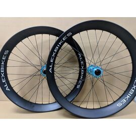 Велосипедные карбоновые колеса ALEXBIKES в сборе, ширина обода 90 мм, + втулки(26-90-light blue), изображение  - НаВелосипеде.рф
