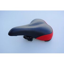Седло велосипедное STARK 6015 MTB 265*170mm, пластиковый бампер, с креплением, черно\красное, изображение  - НаВелосипеде.рф